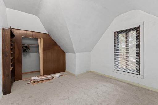 312 1st Avenue SE, Hayfield, MN 55940