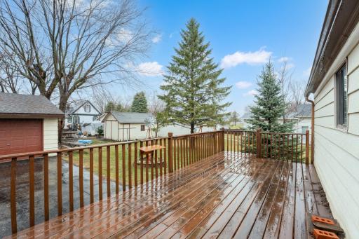 312 1st Avenue SE, Hayfield, MN 55940