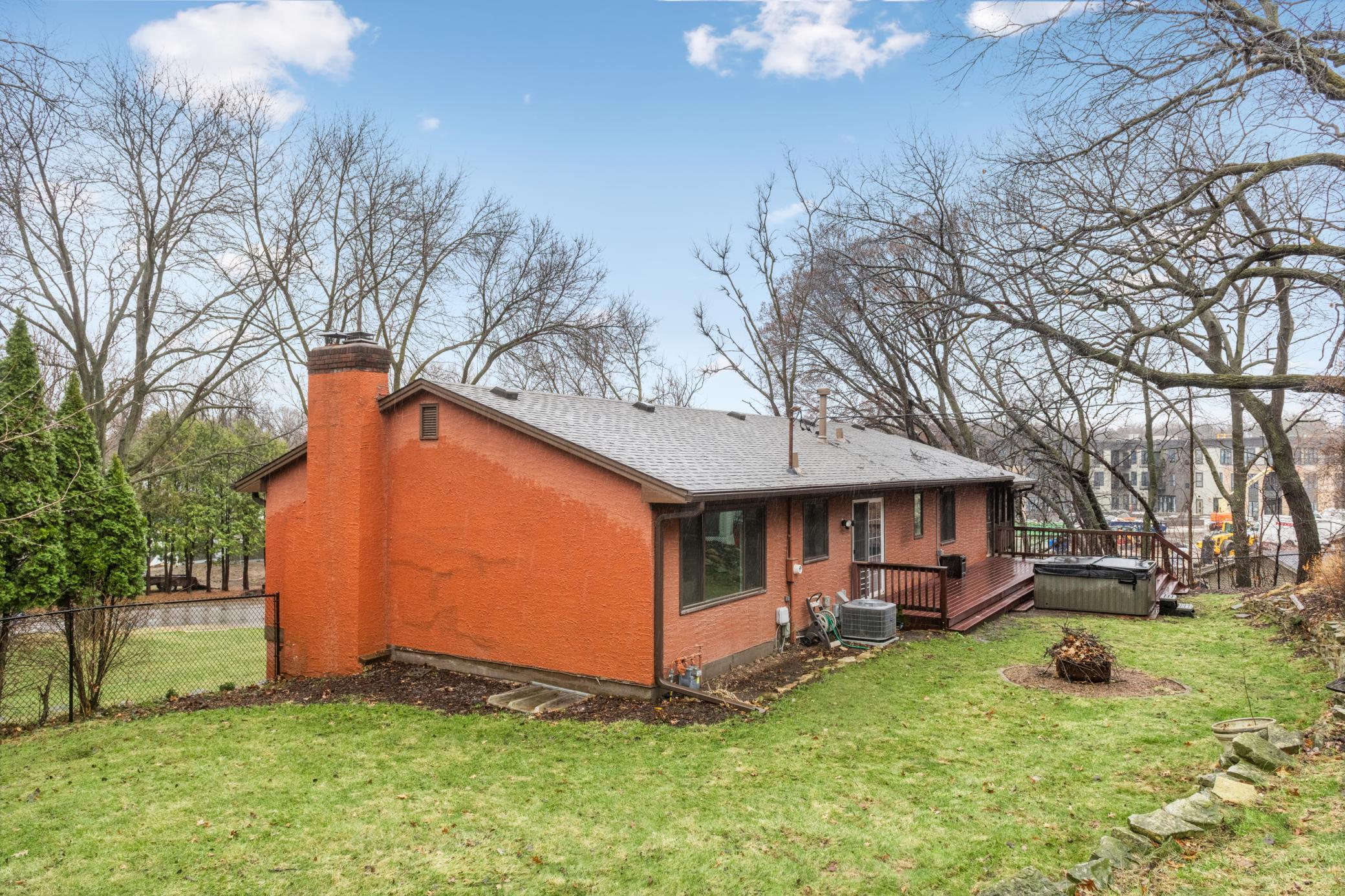 1533 Clare Lane - Spacecrafting - 0046.jpg