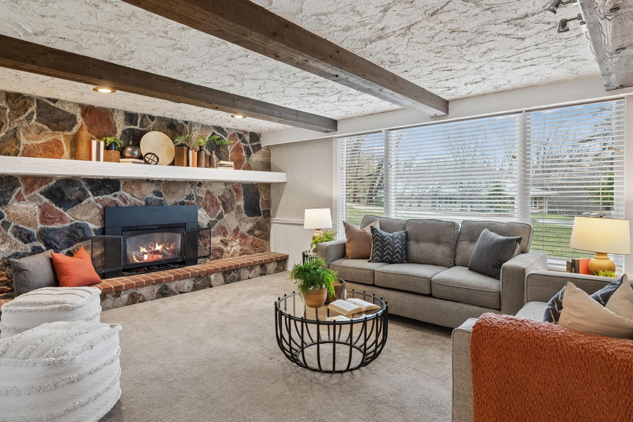 1533 Clare Lane - Spacecrafting - 0032.jpg