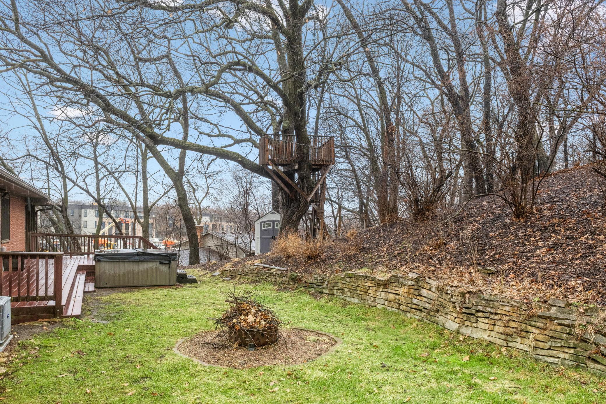 1533 Clare Lane - Spacecrafting - 0045.jpg