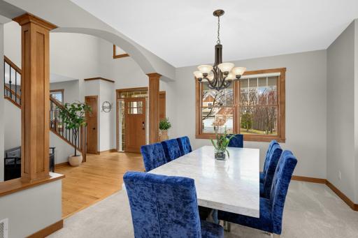 10590 Watersedge Lane, Saint Paul, MN 55129