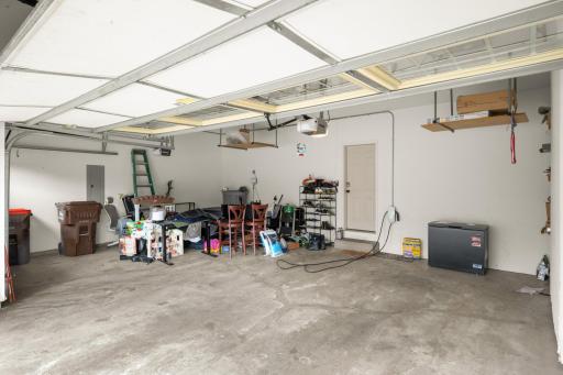 10590 Watersedge Lane, Saint Paul, MN 55129