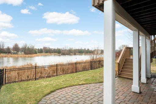 10590 Watersedge Lane, Saint Paul, MN 55129