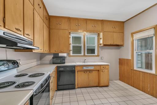 423 15th Avenue N, Saint Cloud, MN 56303