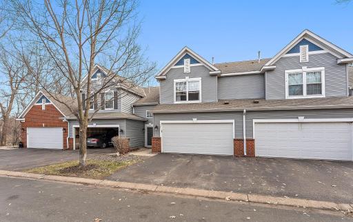 321 Heritage Trail, Circle Pines, MN 55014