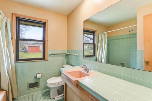 5116 Meadow Ridge, Minneapolis, MN 55439