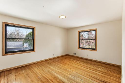 5116 Meadow Ridge, Minneapolis, MN 55439