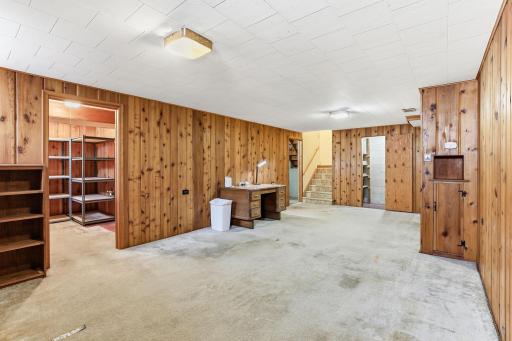 5116 Meadow Ridge, Minneapolis, MN 55439
