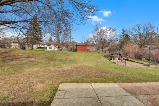 5116 Meadow Ridge, Minneapolis, MN 55439