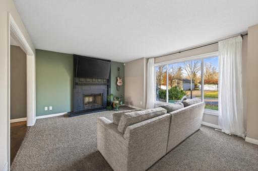 8709 64th Avenue N, Minneapolis, MN 55428