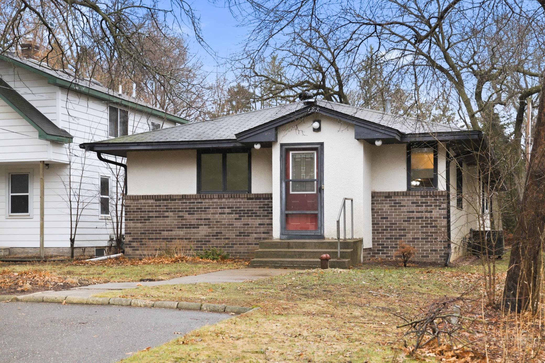 Welcome to 688 Birch Lane South in Shoreview!