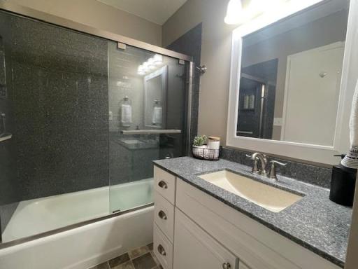 1077 Sibley Memorial Highway, 305, Saint Paul, MN 55118