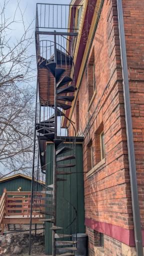 15-310 N Washington - Basement, Outside & Garage-13.jpg