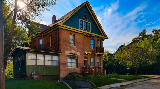 310 N Washington Avenue, Albert Lea, MN 56007