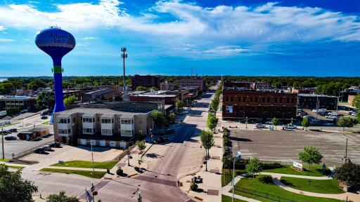 310 N Washington Avenue, Albert Lea, MN 56007