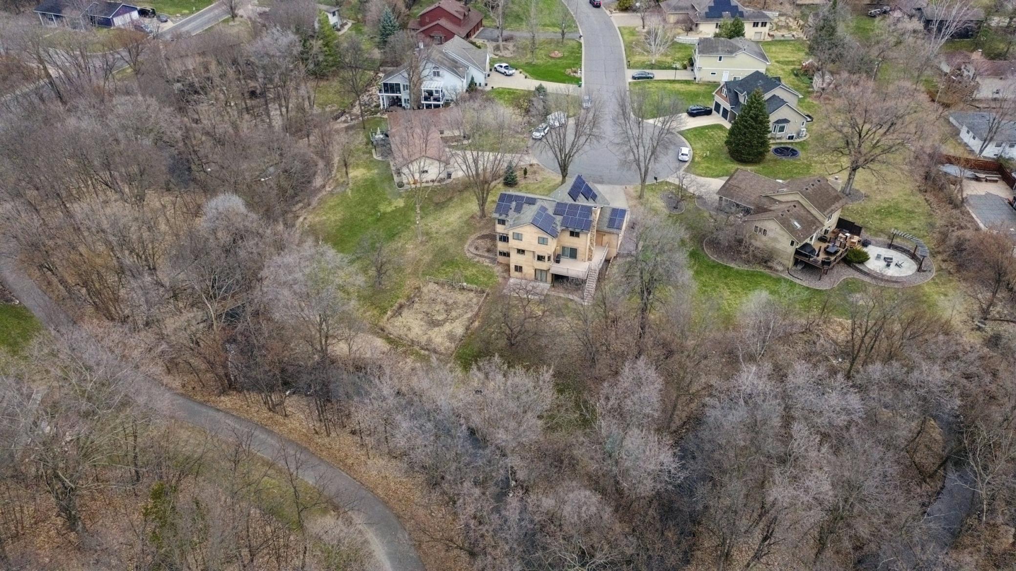 Enjoy a true “no backyard neighbors” feel with wide-open green space right behind you—ideal for peaceful mornings and evening sunsets