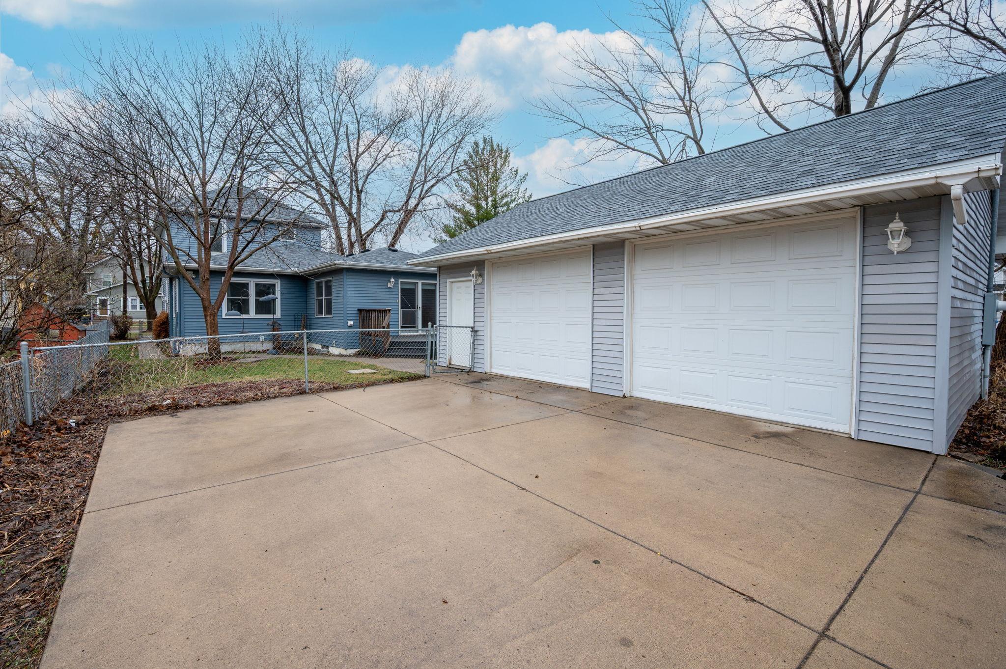 616 Range St North Mankato MN-8.jpg