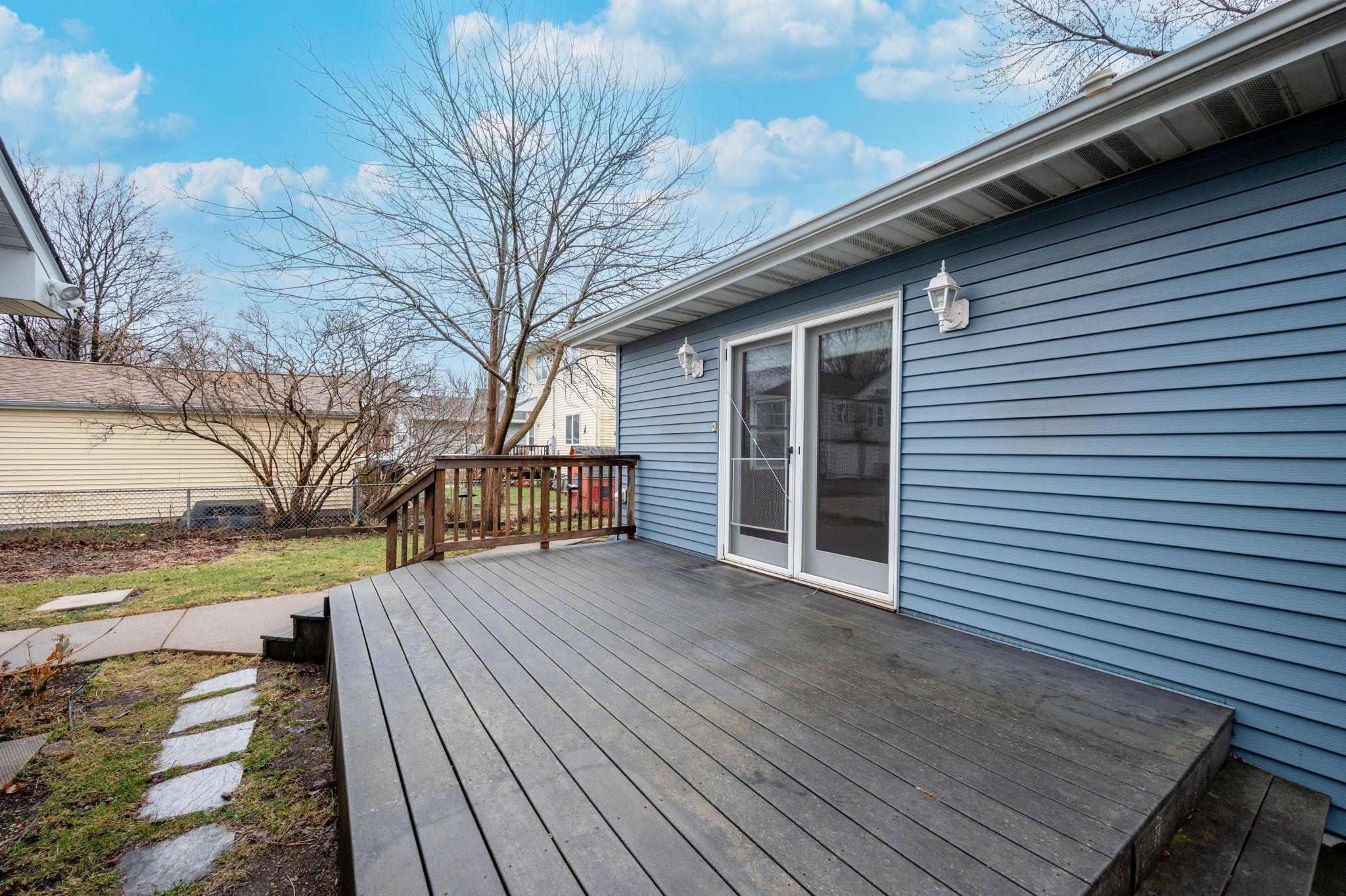 616 Range St North Mankato MN-6.jpg