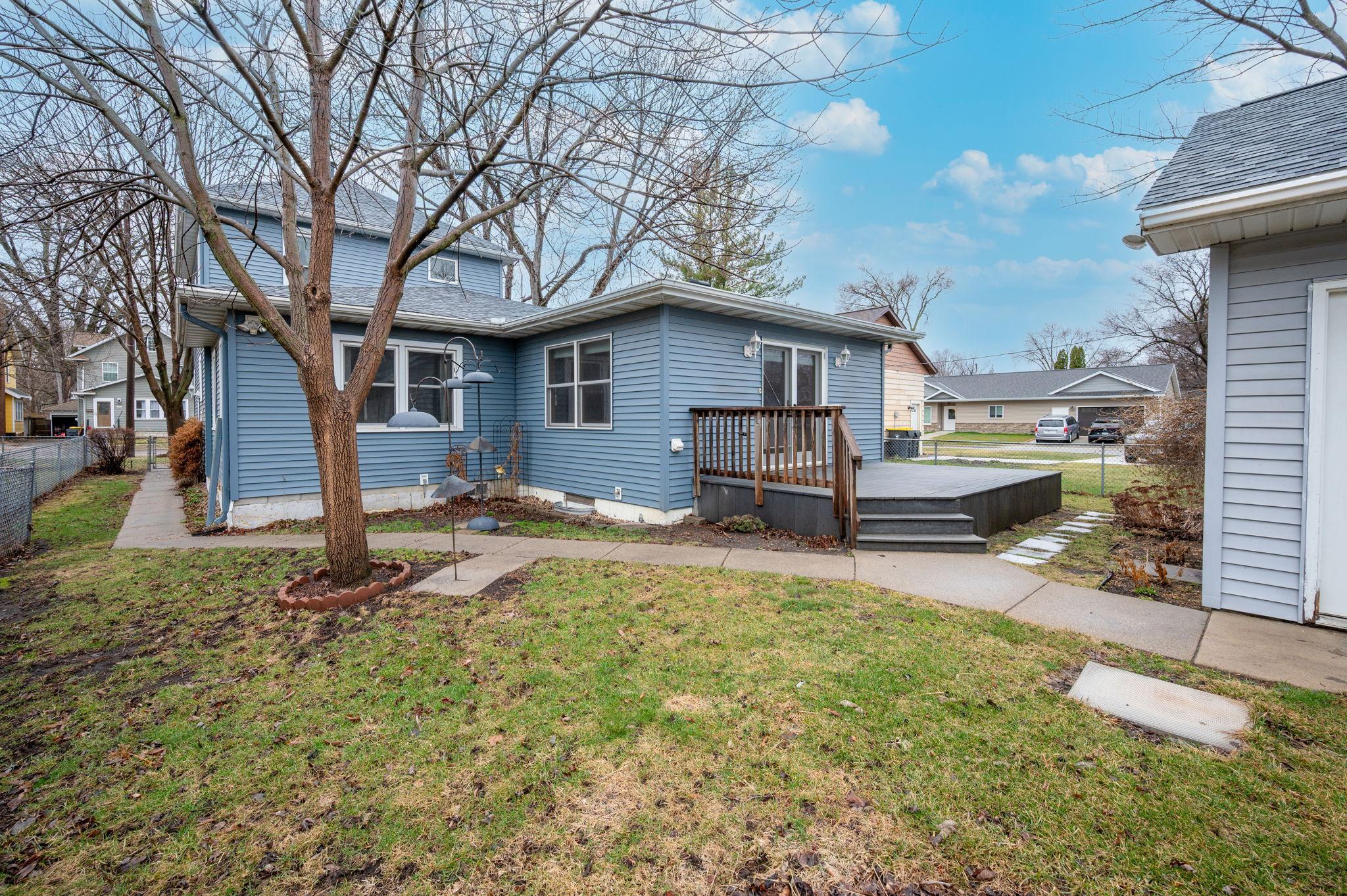 616 Range St North Mankato MN-5.jpg