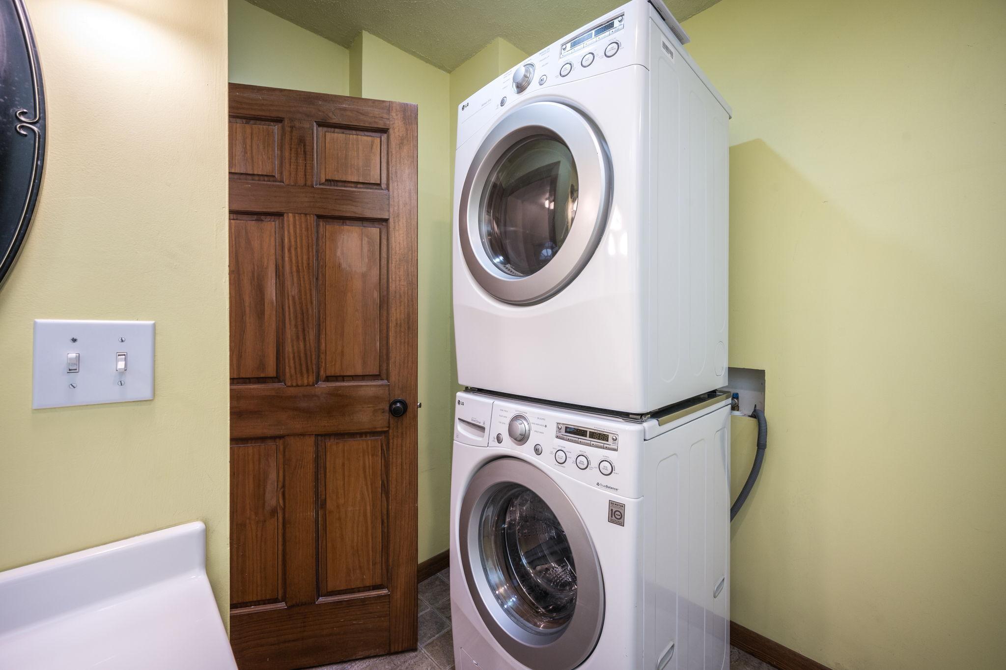 616 Range St North Mankato MN-23.jpg