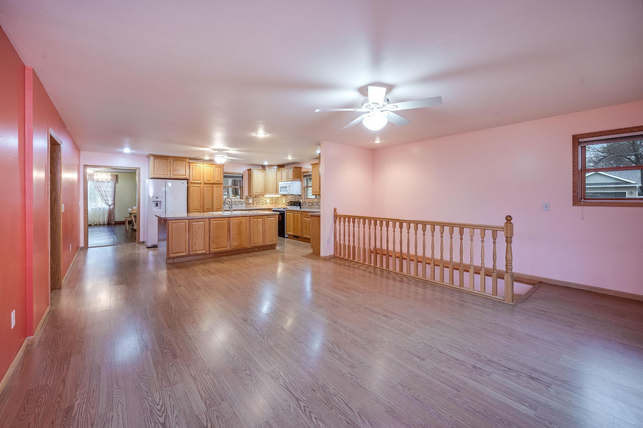 616 Range St North Mankato MN-18.jpg