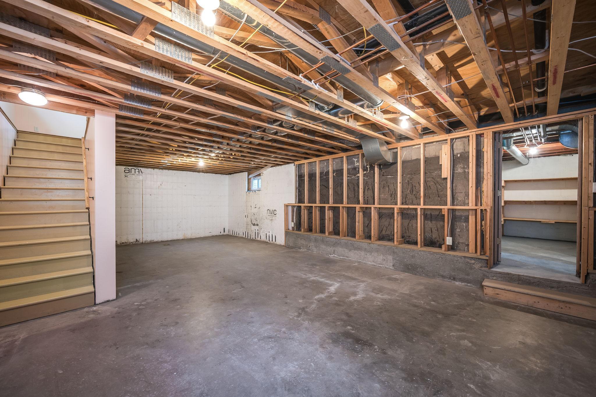 616 Range St North Mankato MN-33.jpg