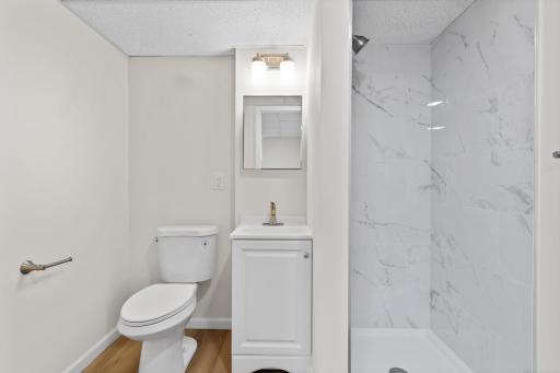 16420 4th Avenue N, Minneapolis, MN 55447