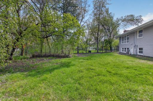 16420 4th Avenue N, Minneapolis, MN 55447