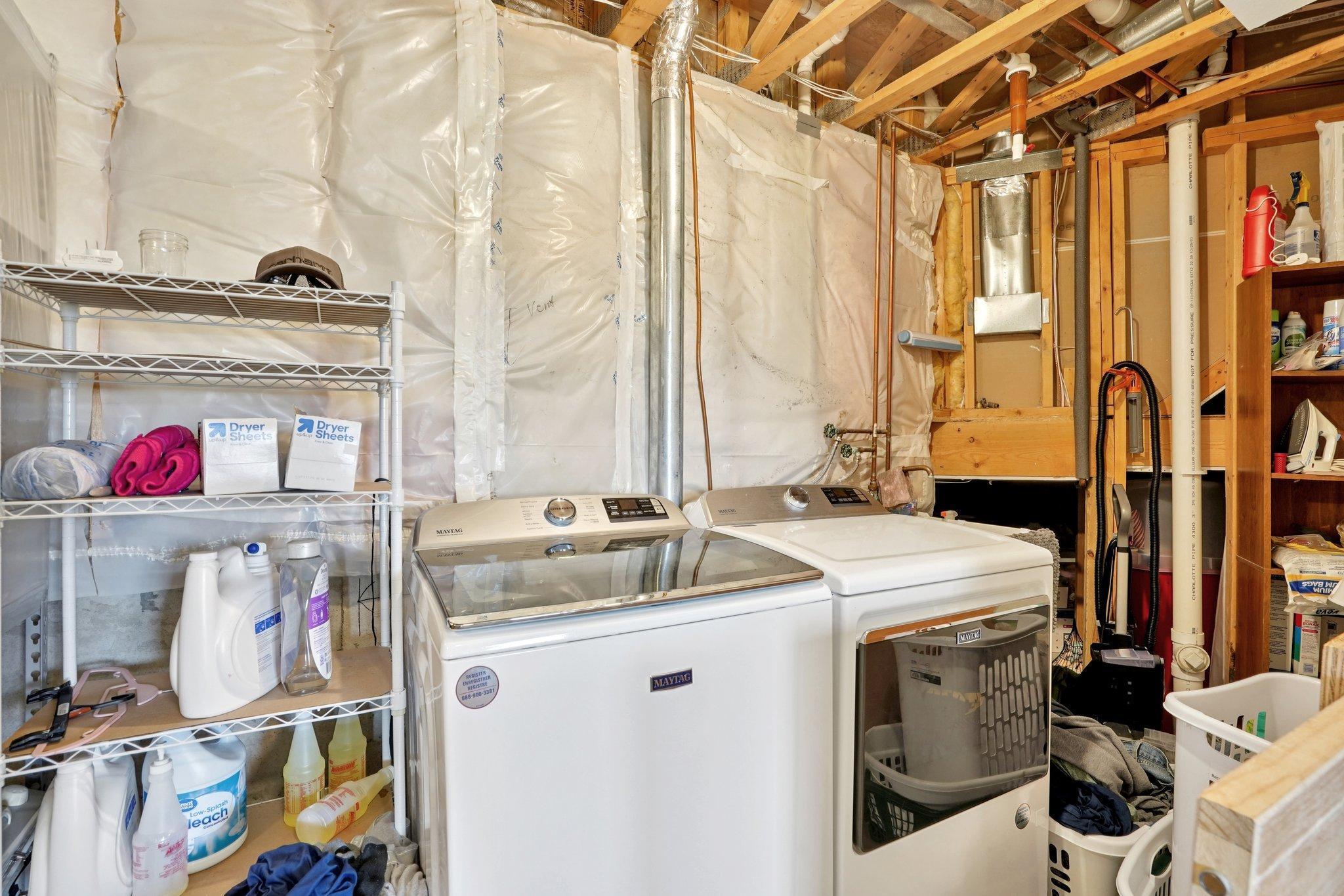 40-web-or-mls-Jenner Ct-S1604-040.jpg