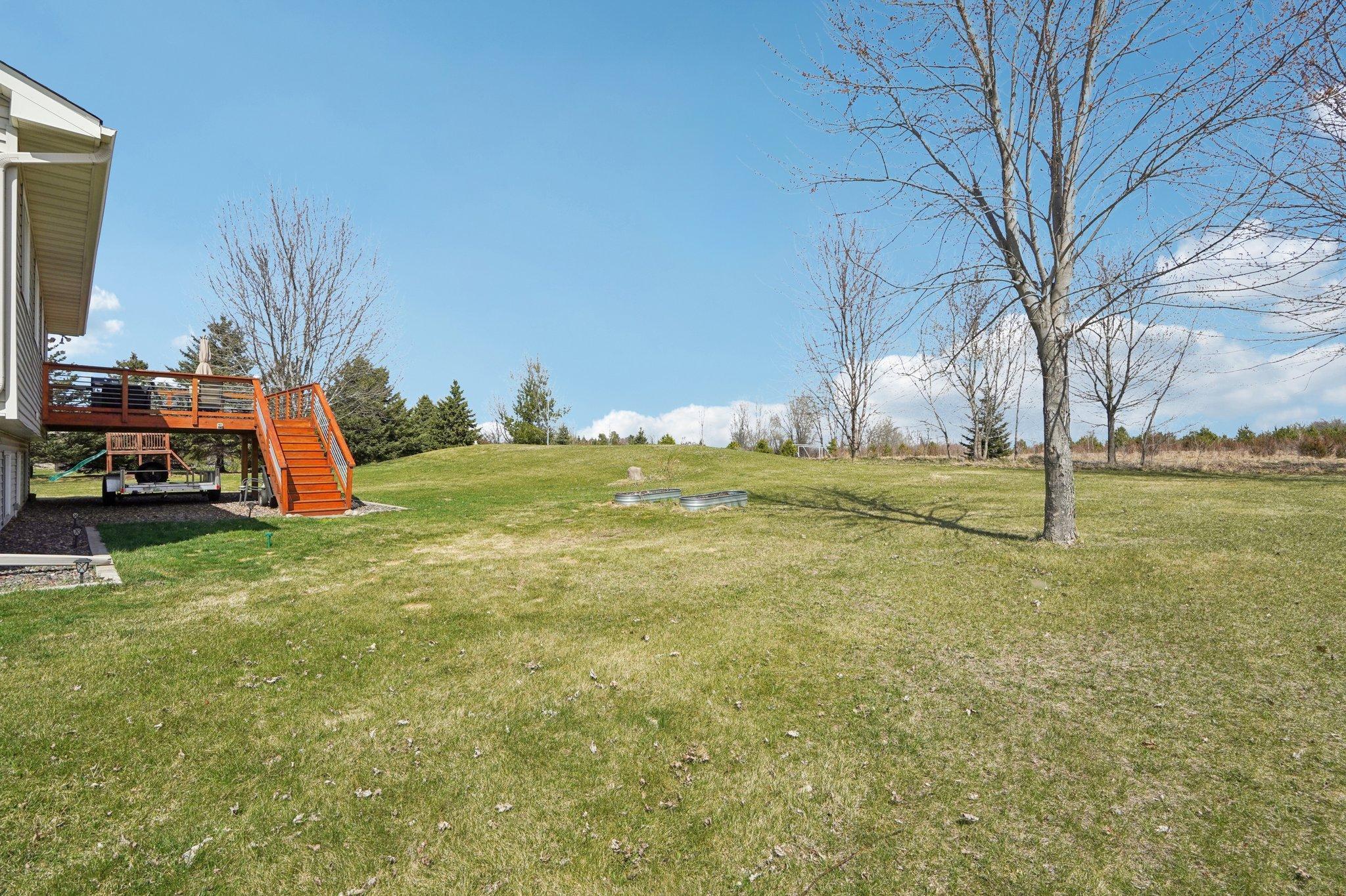 46-web-or-mls-Jenner Ct-S1604-046.jpg