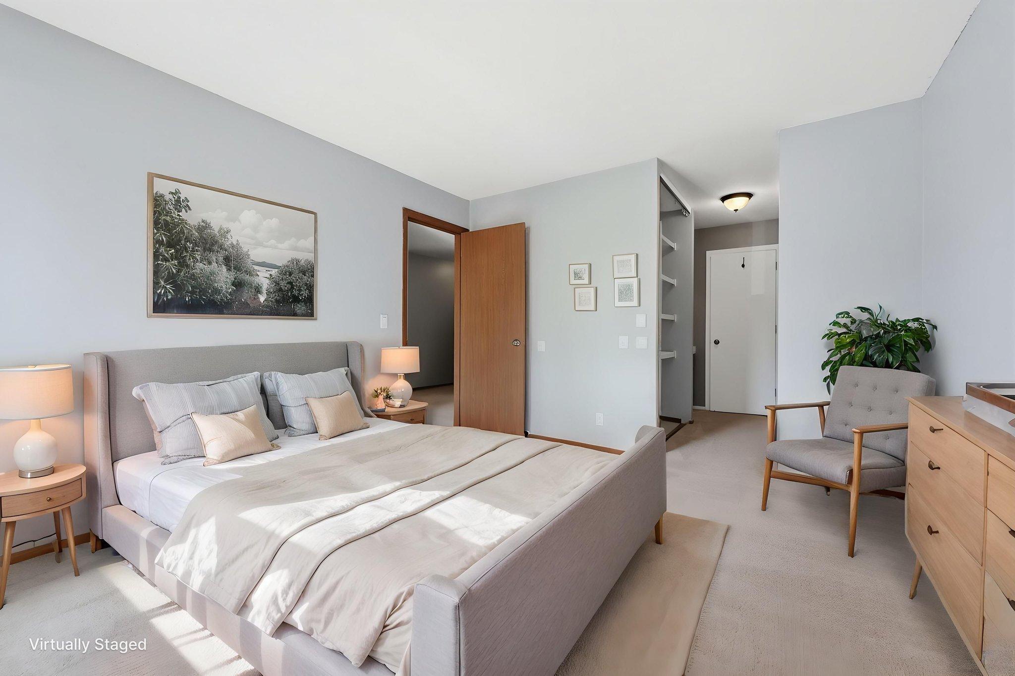 19-web-or-mls-K84A0254 virtually staged.jpeg