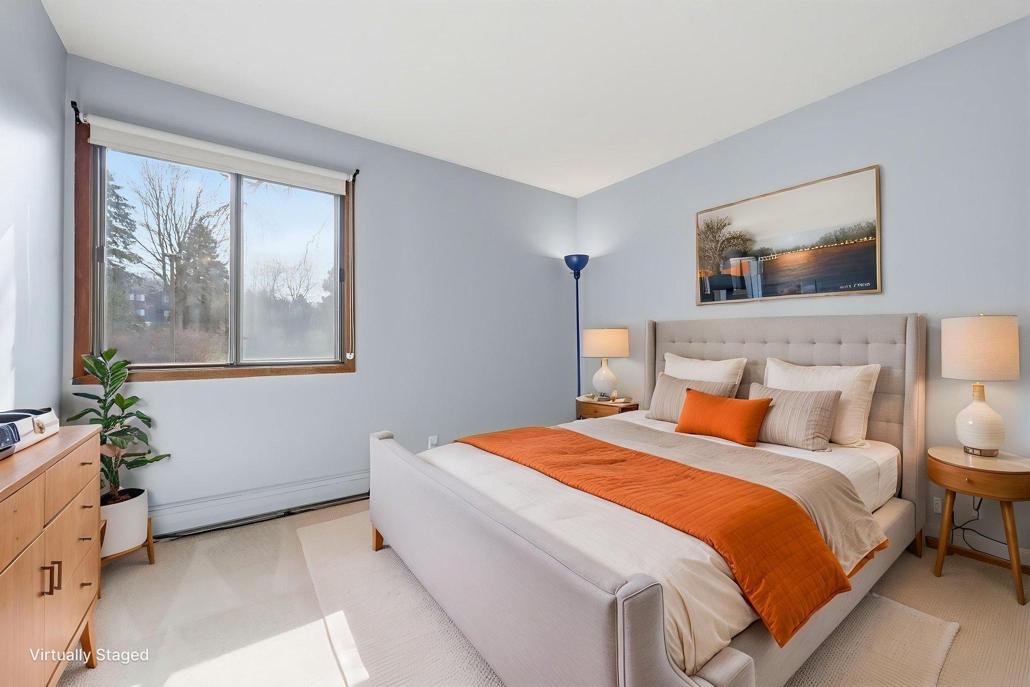 14-web-or-mls-K84A0245 virtually staged.jpeg