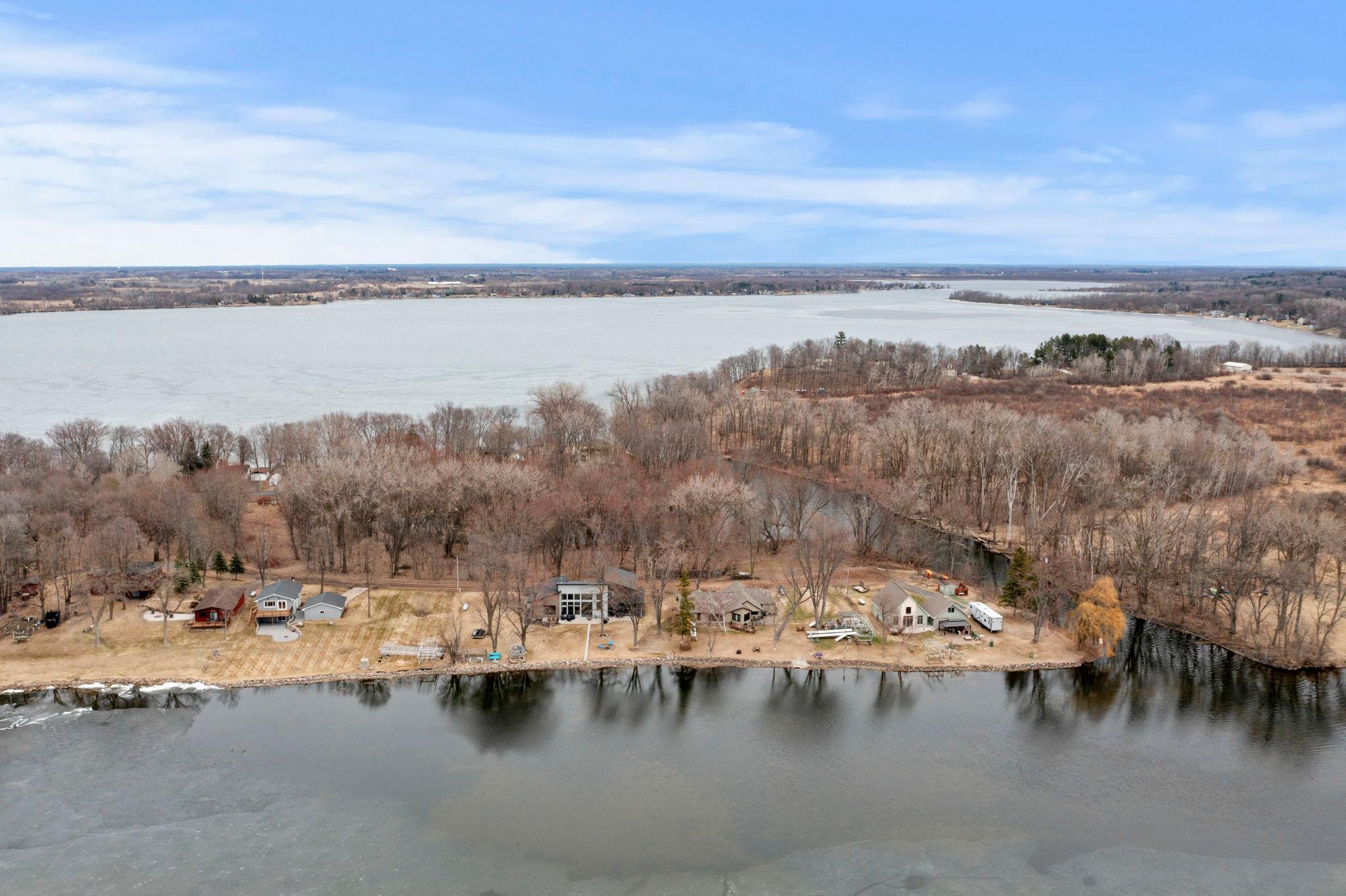 73-web-or-mls-51400 Berry Ave-64.jpg