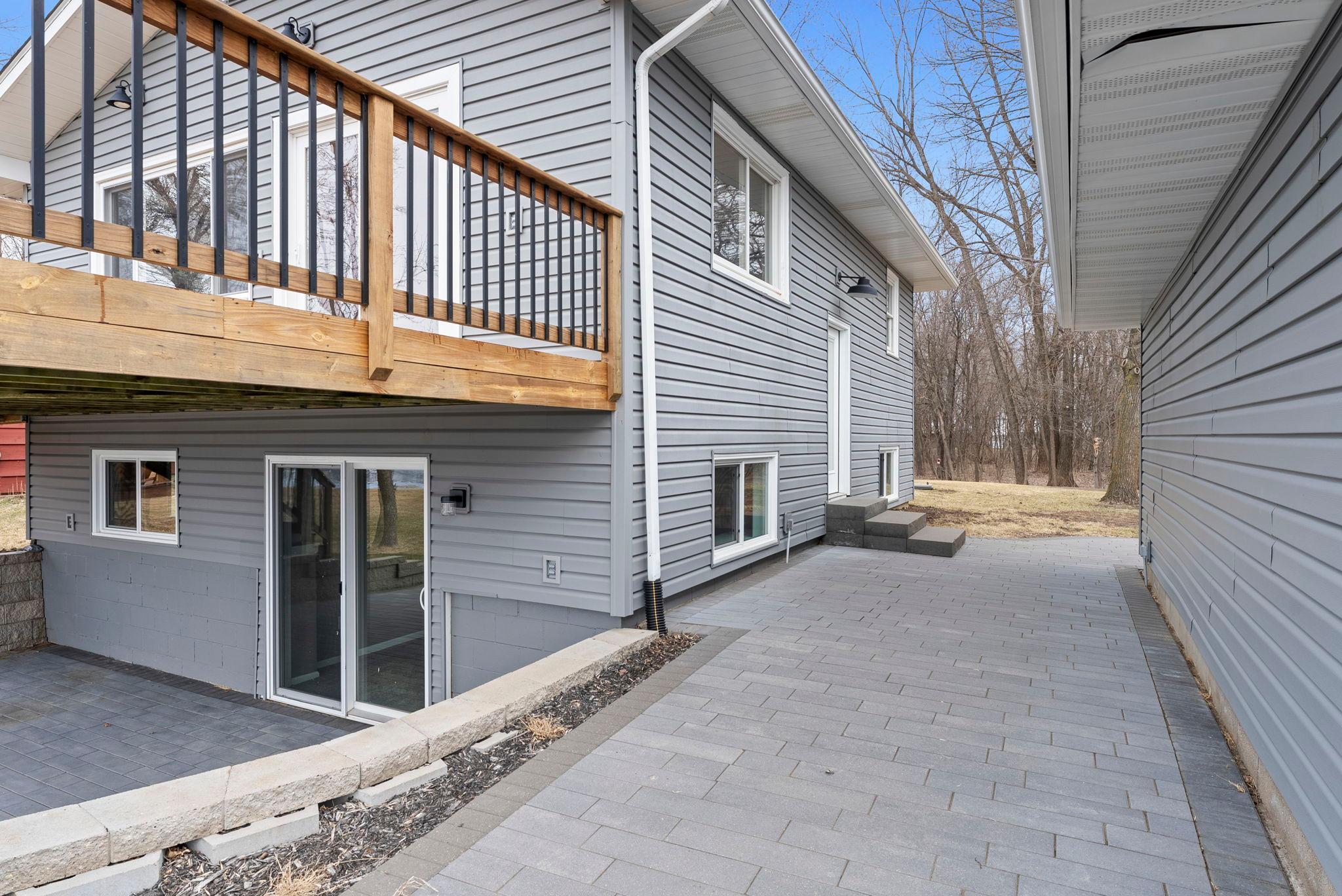 10-web-or-mls-51400 Berry Ave-121.jpg