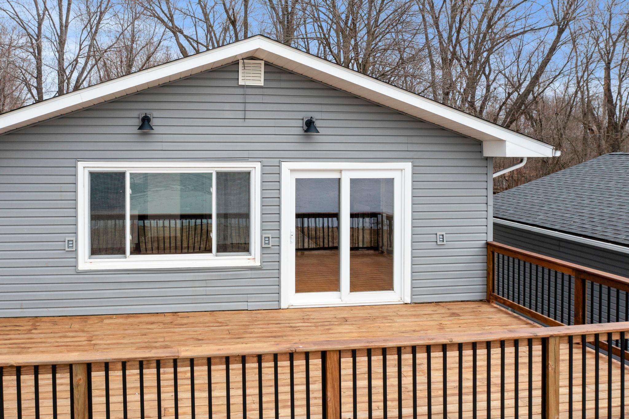 59-web-or-mls-51400 Berry Ave-28.jpg