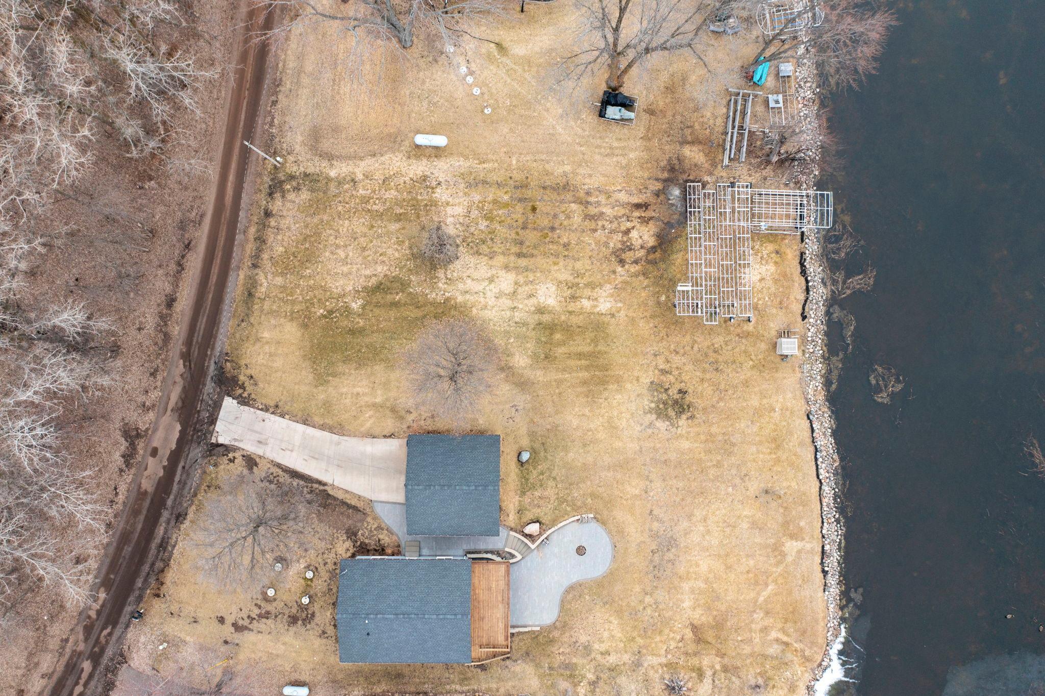 80-web-or-mls-51400 Berry Ave-86.jpg