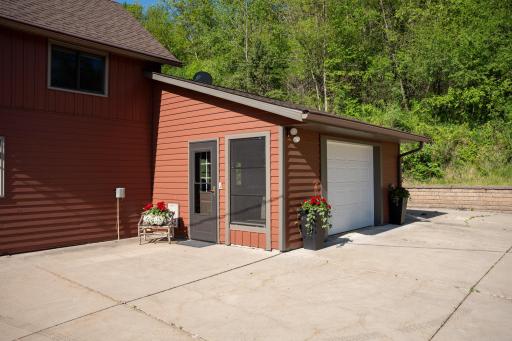 31500 Echo Valley Trail, Cannon Falls, MN 55009