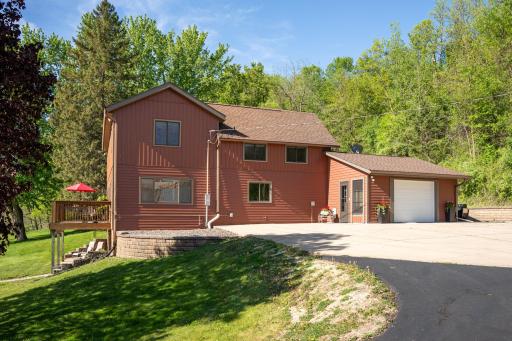 31500 Echo Valley Trail, Cannon Falls, MN 55009