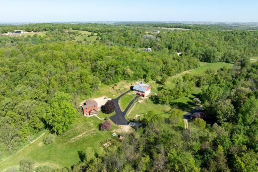 31500 Echo Valley Trail, Cannon Falls, MN 55009