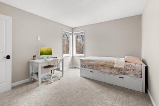 4251 Manor Court Road, Minnetonka, MN 55345