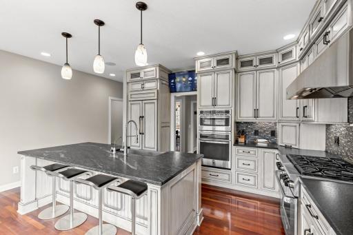 4251 Manor Court Road, Minnetonka, MN 55345