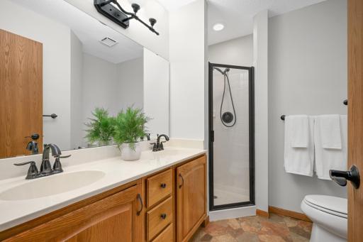 7365 Bren Lane, Eden Prairie, MN 55346