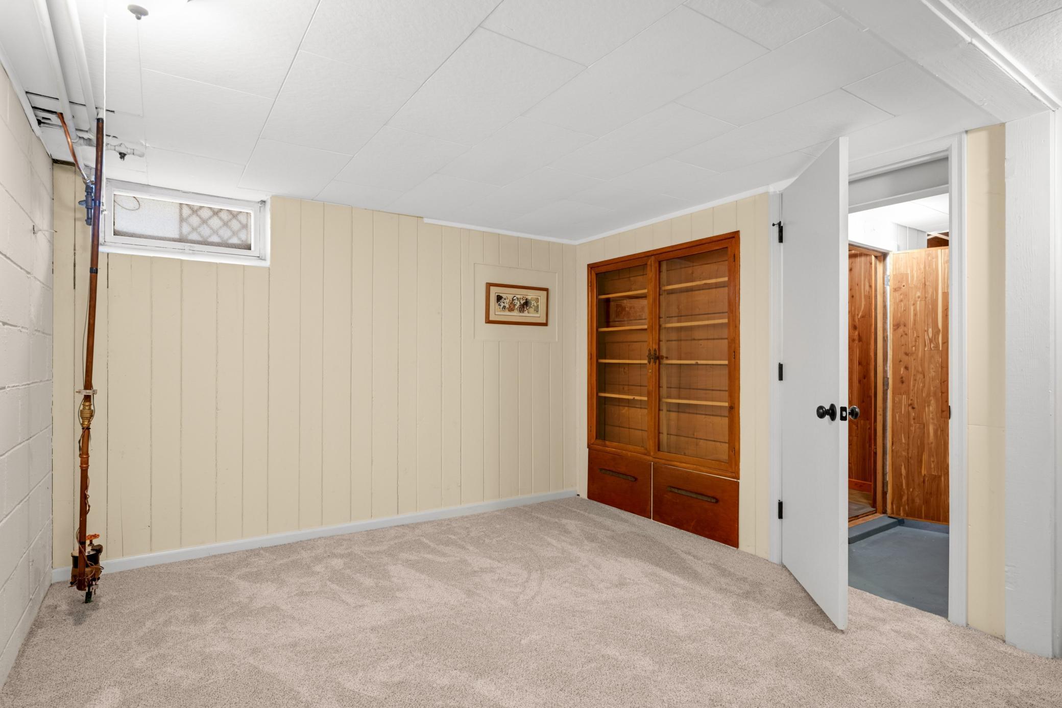 Ample Space for Future 2nd Bath