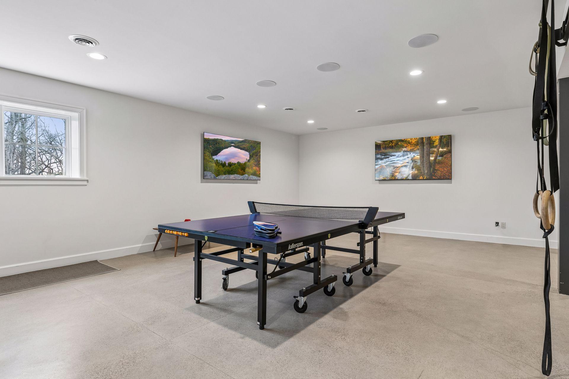 Unlimited fun for everyone downstairs!