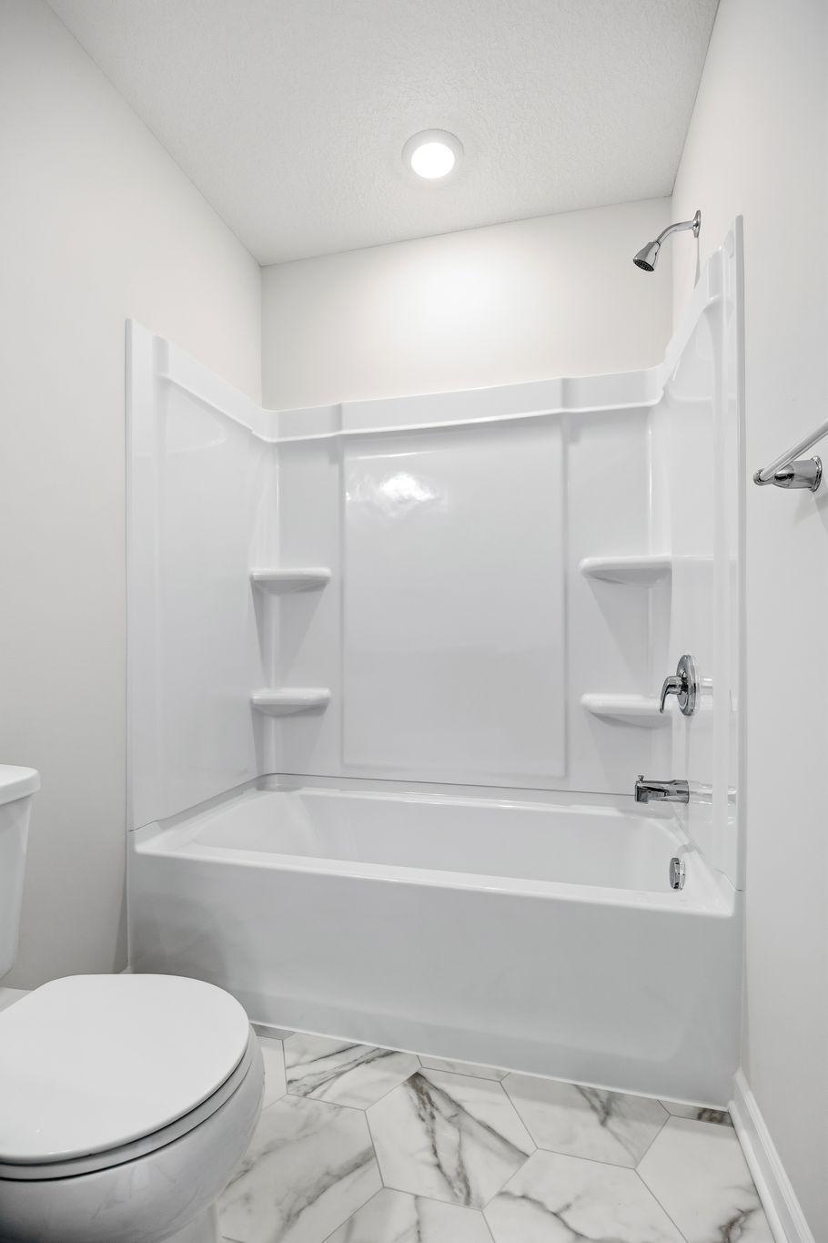 [L1502-Z024]Bathroom.2.jpg