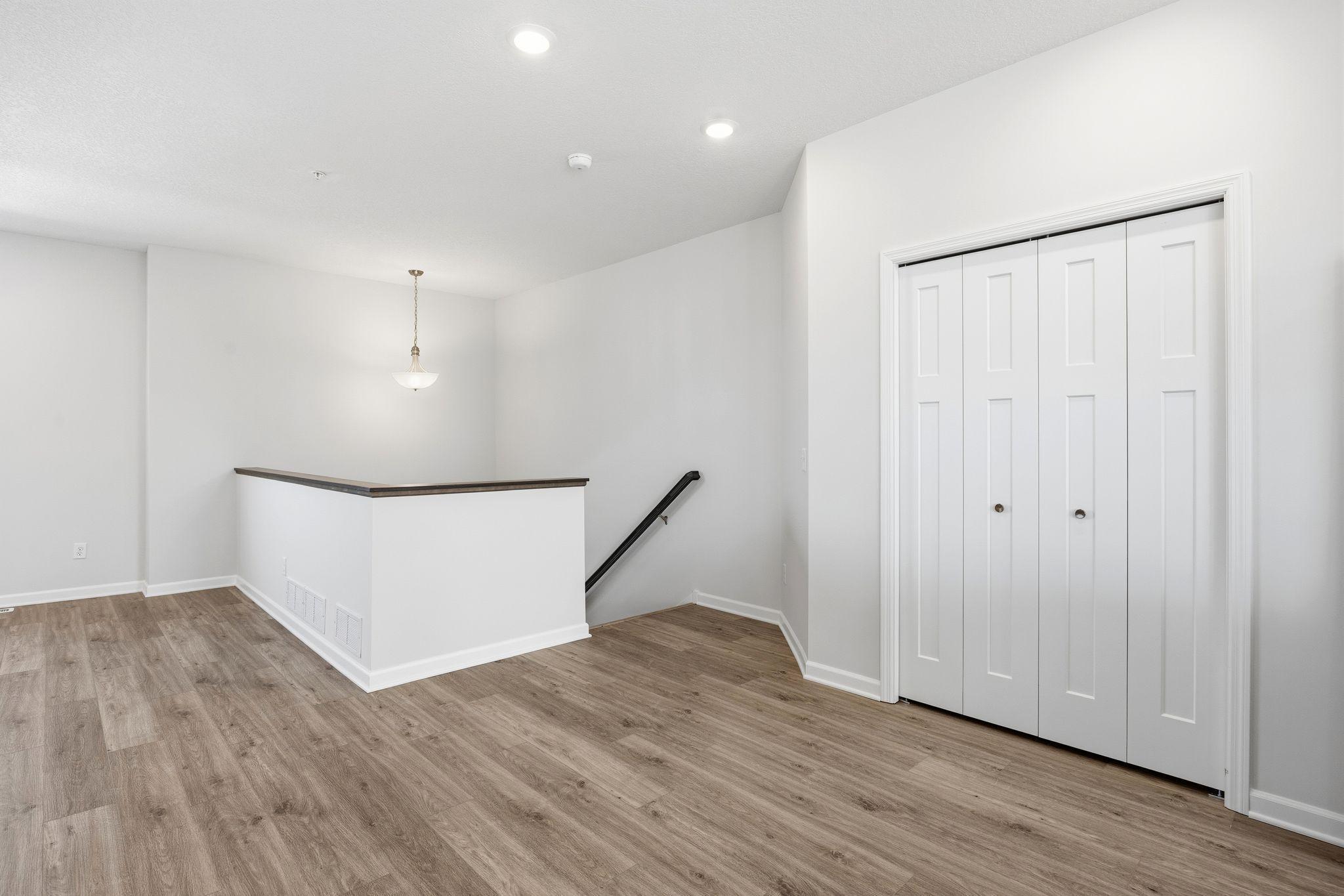 [L1502-Z030]Family Room.3.jpg