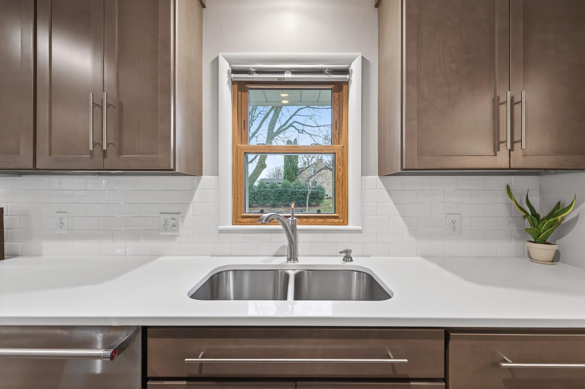 Subway tile back-splash.