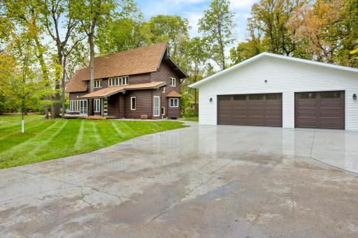 7411 Elm Court, Horace, ND 58047