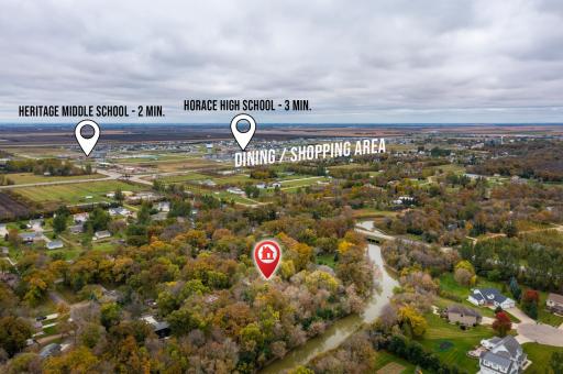 7411 Elm Court, Horace, ND 58047